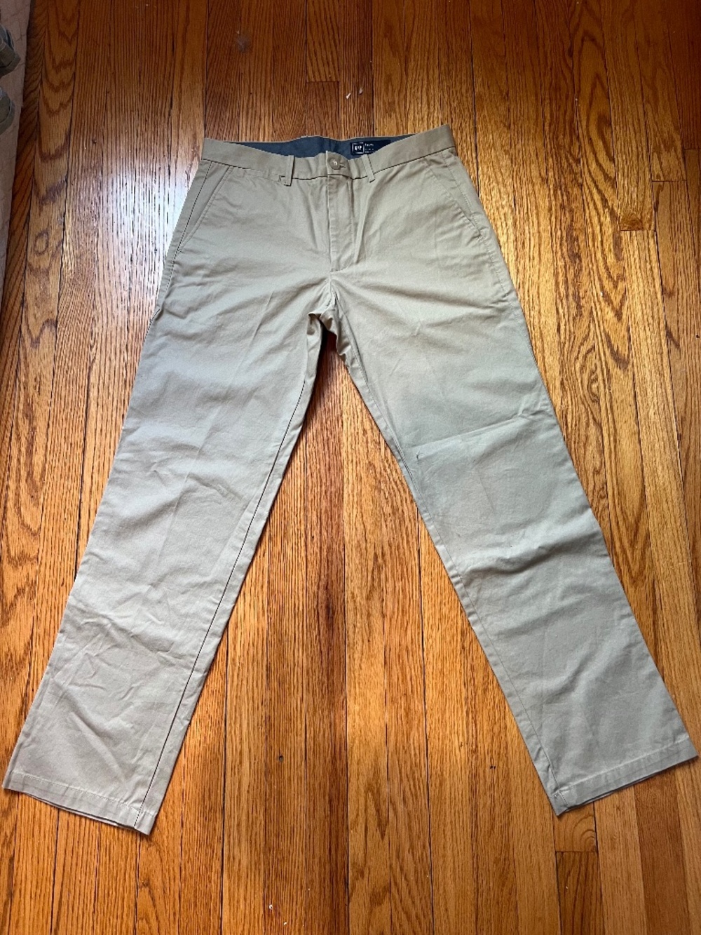 GAP Men's Chinos in Light Tan